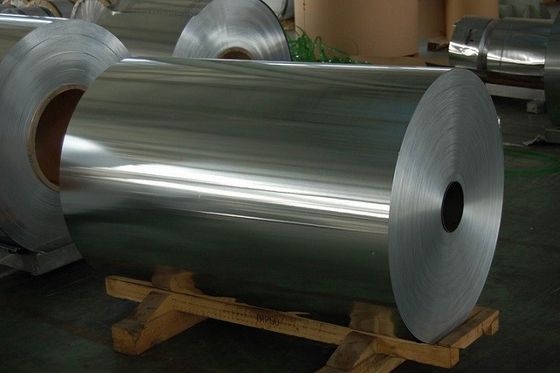Papel de aluminio suave del sellado caliente del rollo enorme 8011 para la cubierta del envase